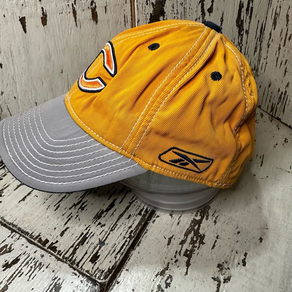 Chicago Bears Reebok NFL Equipment On Field Orange Gray Hat Cap Size M/L - Picture 2 of 8